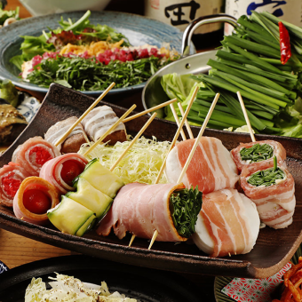 [2 hours all-you-can-drink included] 4,000 yen course including two of our specialties! Hakata-style dumplings and vegetable-wrapped pork skewers (8 dishes in total)