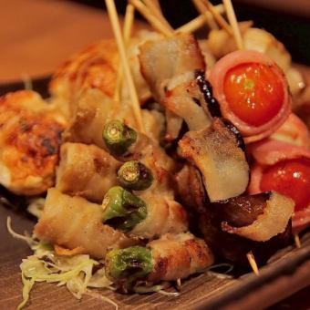 【2.5H飲み放題付】博多肉巻き串&博多炊き餃子など九州の名物料理『大満足コース』全8品