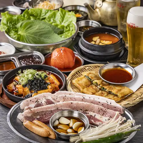 【サムギョプサル食べ放題コース】◎オリジナル味付けとタレで多彩に楽しめます☆2,980円（税込）