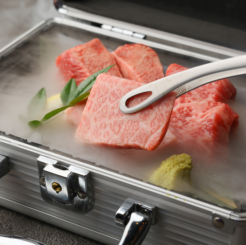 和牛焼肉 ヤキニクギャング 梅田店【公式】