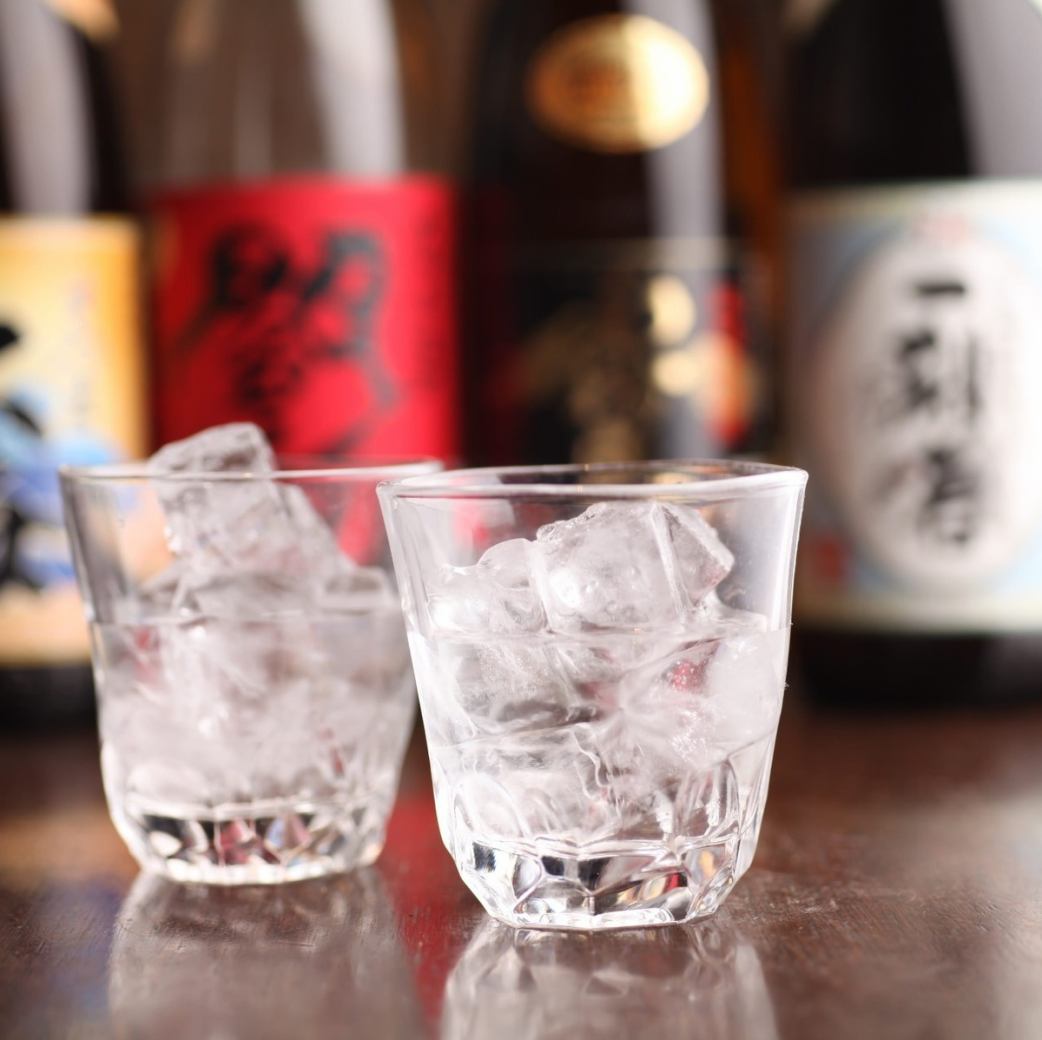我们还提供高级无限畅饮，您可以享用品牌烧酒和日本酒。