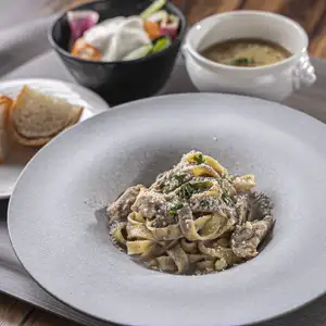  【パスタセット】 限定10食 阿波尾鶏とマッシュルームのクリーム自家製麺パスタ
