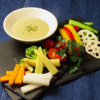 彩り野菜のバーニャカウダ