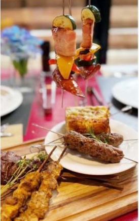 ブラジリアコース シュラスキーニョBBQ串+シュラスコ食放+アルコール飲放5610円→3800円(税込)