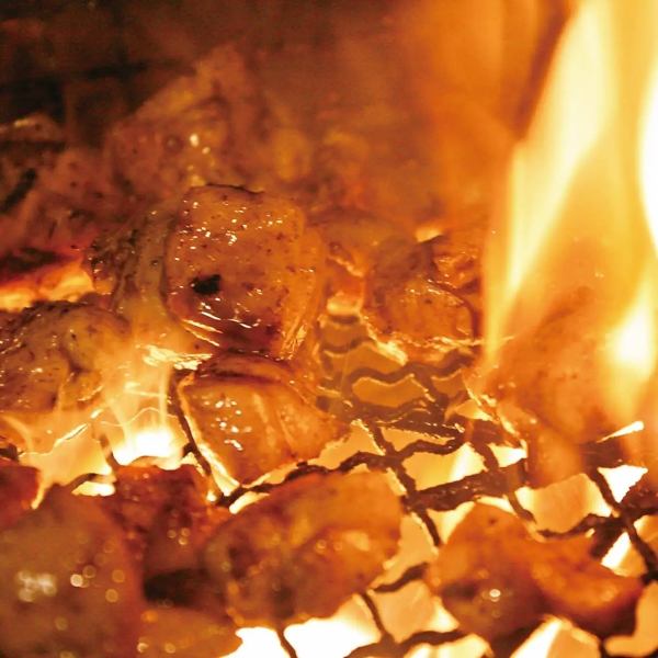 名物!!静岡県産いきいき鶏の炭火網焼き