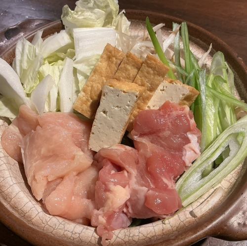 特製鶏ガラ出汁の鶏鍋