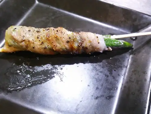 秋葵裹五花肉