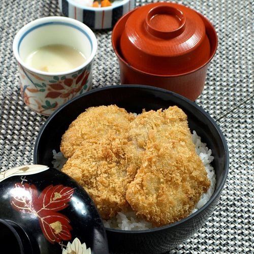 新潟タレかつ丼<タレかつ四枚>