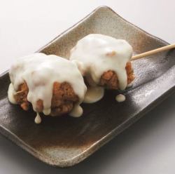 あふれチーズのトリカラ串