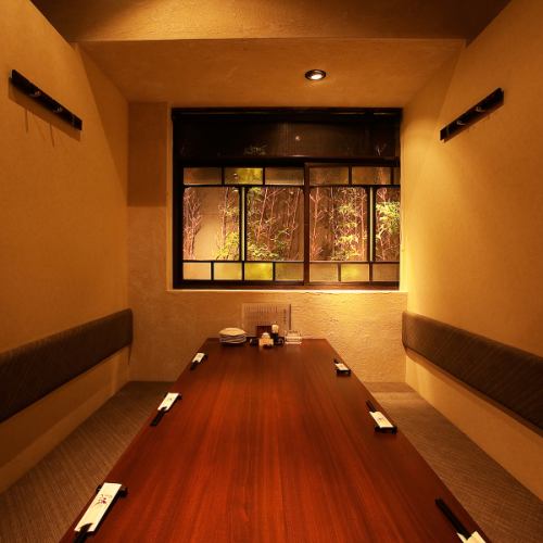 Adult hideout ★ Full seats in all rooms 【Hakata Izakaya complete single room】