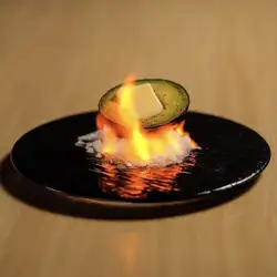 火焰牛油果黄油焗烤