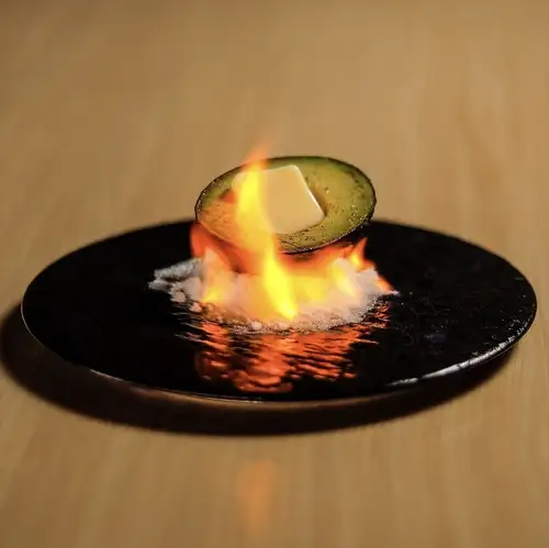 火焰牛油果黄油焗烤