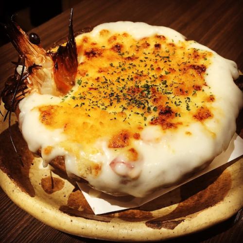 [Popular ☆] The seafood that has been stuffed into it becomes a habit ☆ Seafood gratin ◆ 880 yen (tax included)