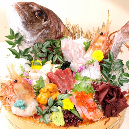 Extremely fresh!!! Our specialty: luxurious sashimi served in a tub