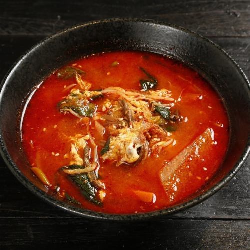 Taegtang soup (spicy)