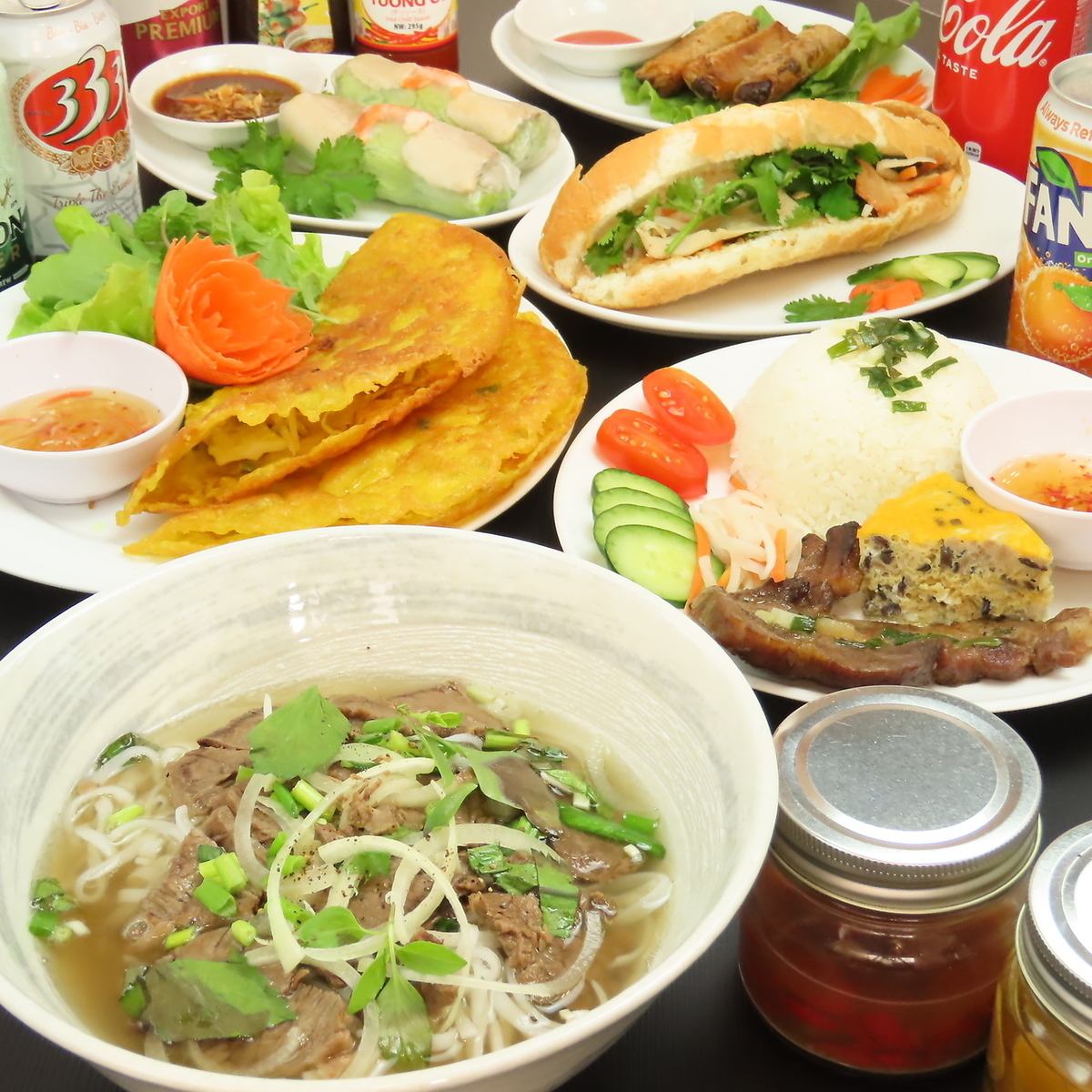 车站旁边的一家舒适的越南餐厅！不仅可以吃午餐，还可以举办酒会♪