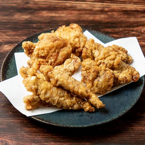 【僅限應用會員】三種混合炸物
