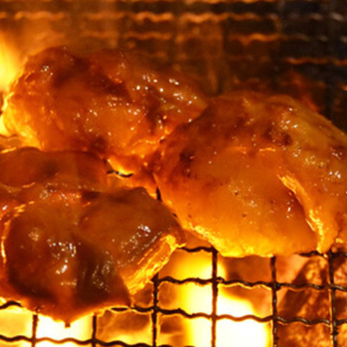 We serve charcoal grilled skewers made with binchotan charcoal.