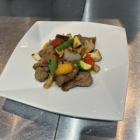 日式黑毛牛肉炒时蔬