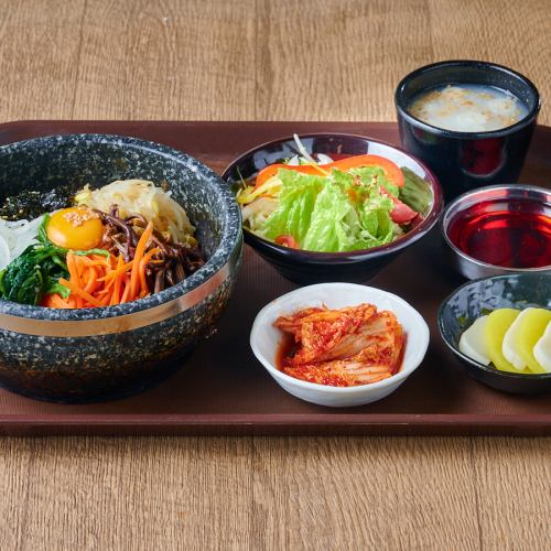石焼ビビンバ定食