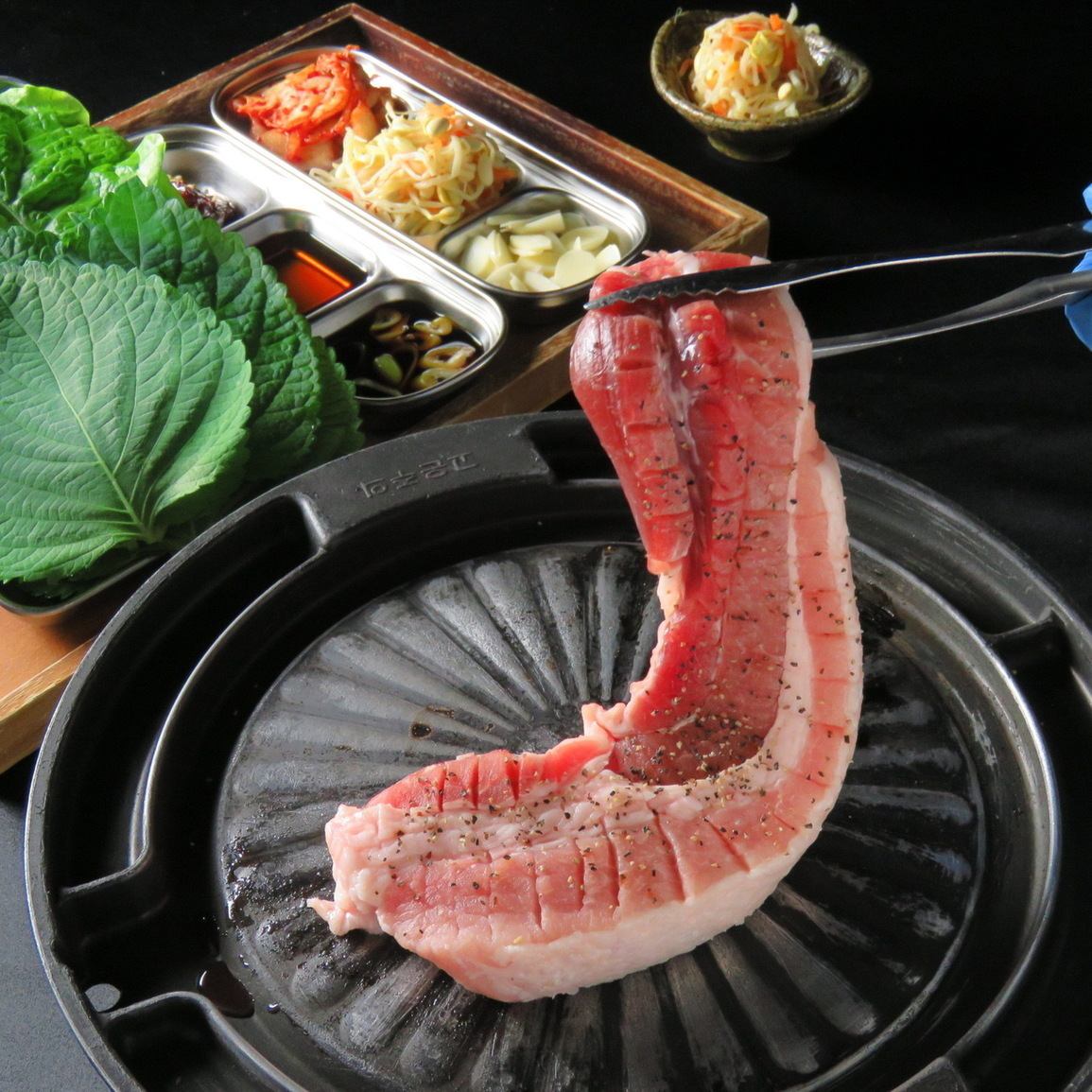 サムギョプサル&チーズタッカルビ食べ飲み放題3480円