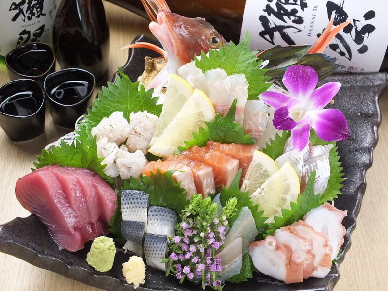 豪華・大漁刺身盛り（8種4切　4名様推奨）