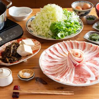 特製出汁で食べるアグーしゃぶしゃぶのお店☆沖縄古民家で食事や各種宴会を楽めます！