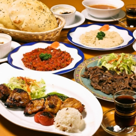【Aコース】選べるメイン料理含む全6品!3200円!お好きなメイン料理をお選びください♪