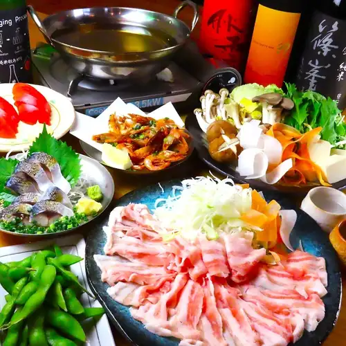 Motsunabe (offal hot pot) & Japanese pork shabu-shabu