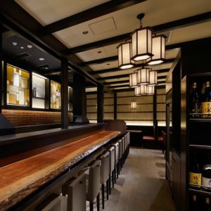 串の坊ならではの臨場感あふれるカウンター席をご用意しています。