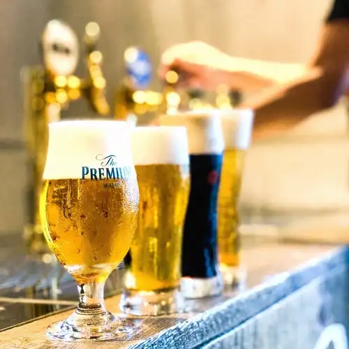 We offer four types of beer taps and over 100 kinds of cocktails!