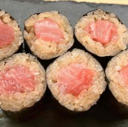 Bluefin tuna medium fatty tuna roll