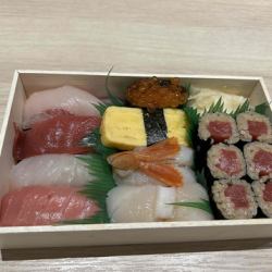 上にぎり盛り合わせ