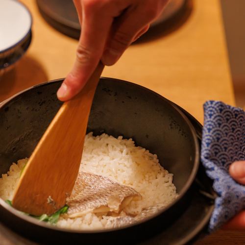 南部鉄器の鯛めし