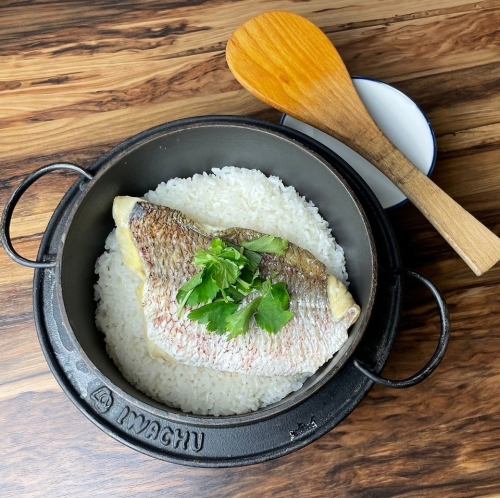 名物 鯛めし　二合