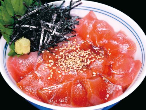 本まぐろ漬け丼