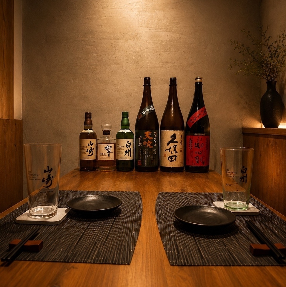 当店は全席喫煙可能◎まさに大人たちの隠れ家です。