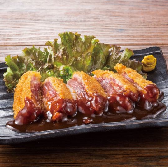 【오리의 레어 커틀릿】일본 제일 맛있다고 평판의 국산 고급 오리를, 사치스럽게 두껍게 잘라 스테이크의 레어 커틀릿으로 했습니다