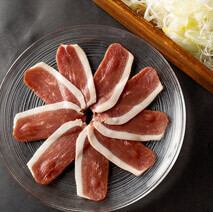 鴨料理を喰らい“贅沢気分”。柔らかい肉質と14℃で溶ける脂身の旨みが特徴の岩手鴨で舌鼓