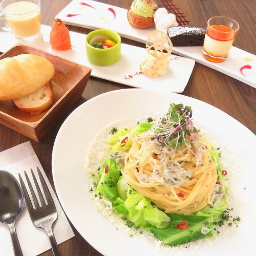 季節のパスタセット 1300円～　【前菜・スープ・パン・パスタ】