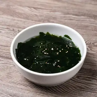 わかめスープ