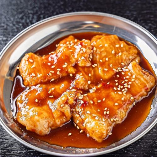 使用从父亲传给儿子的酱汁特制的内脏！