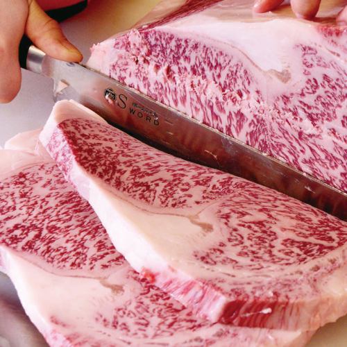Excellent freshness! The texture is delicious by hand cutting in the store ◎