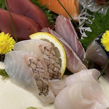 【宴席】生ビール付　キンキと真だちの贅沢鍋・刺身5種盛等全9品＋飲み放題付　8000円