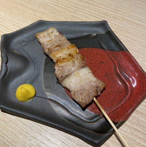 北海道産　豚串（塩・タレ）