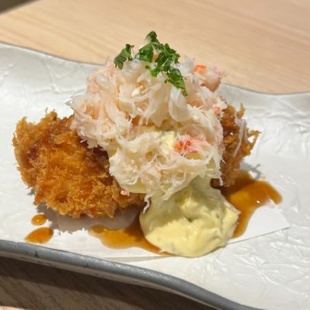 ズワイガニONカニクリームコロッケ