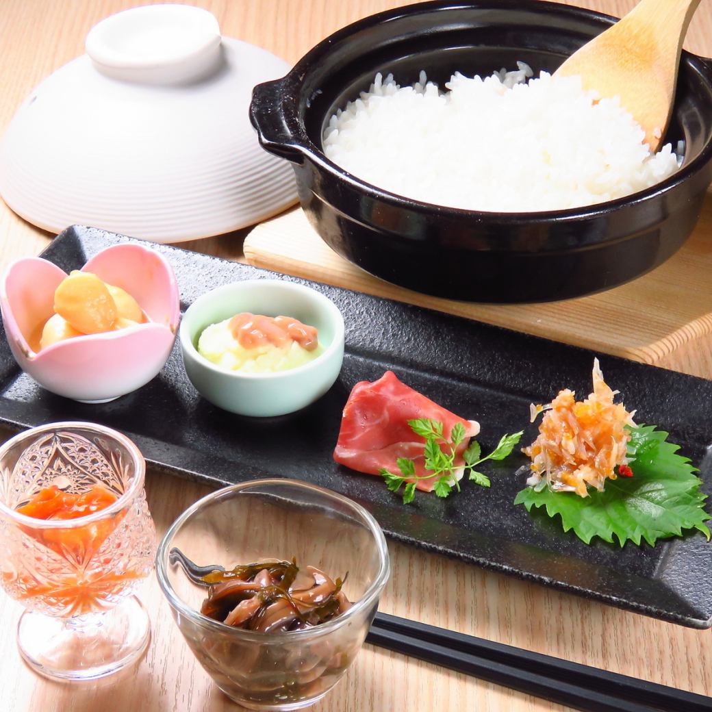 札幌駅徒歩3分！生中ジョッキ付120分飲み放題1500円！