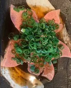 ◯【おすすめ】豚レバー刺し