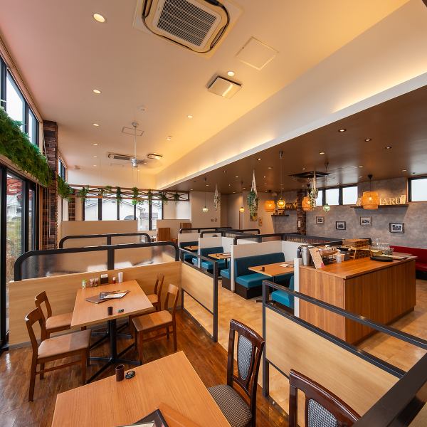 女子会やご家族、ご友人との集まりに最適です。豊富なメニューを取り揃えており、お酒好きの方にもご満足いただけるお酒をご用意しています。特に肉汁溢れるハンバーグは、幅広い年代に愛される逸品。特別な時間をお過ごしいただけるよう、心を込めておもてなし致します。ぜひ、楽しいひとときを当店でお楽しみください！