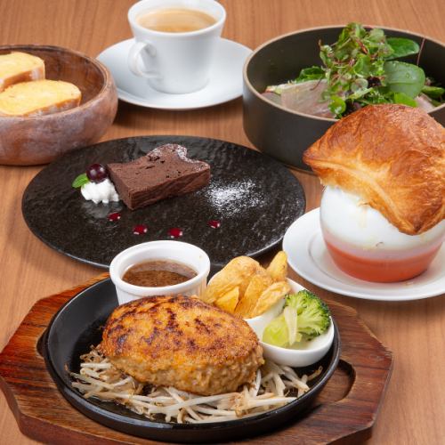 ふたつの自家製ソースが彩る、記憶に残るひと皿を堪能◎